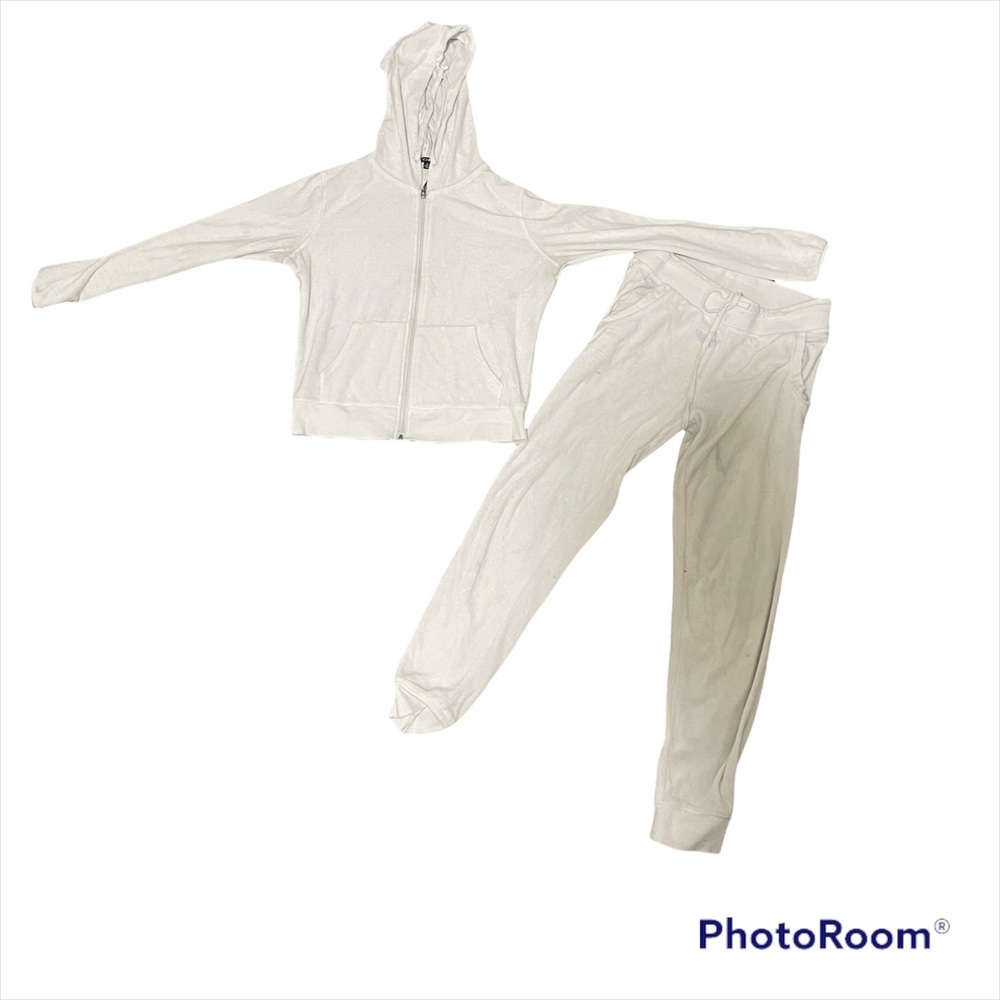 Fashion Nova Jogging Suit